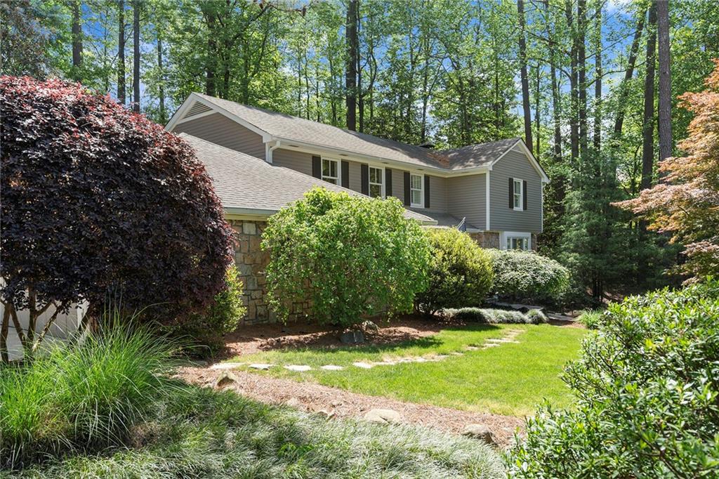 5515 Cross Gate Court