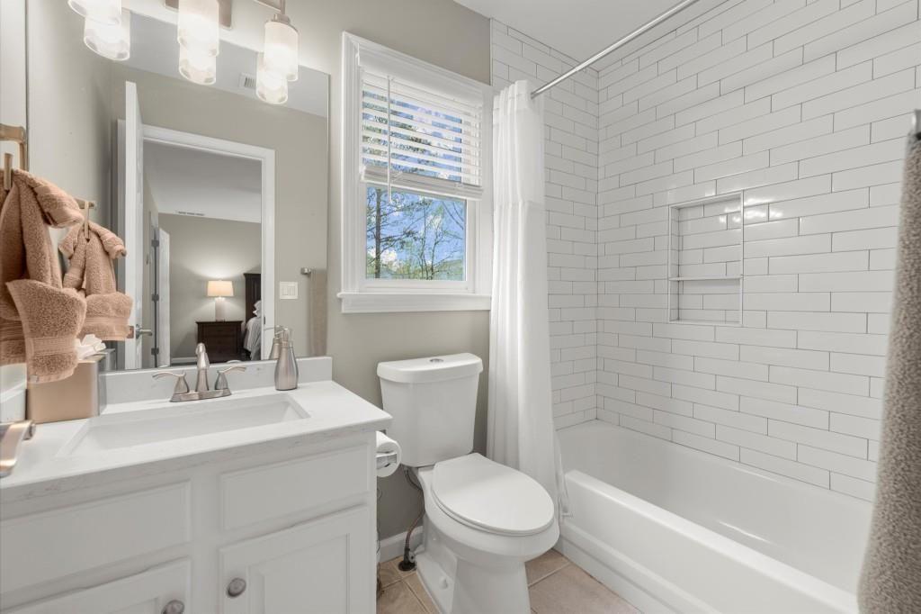 65 Oakhurst Leaf Drive