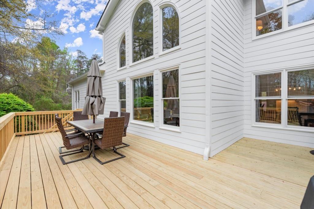 65 Oakhurst Leaf Drive