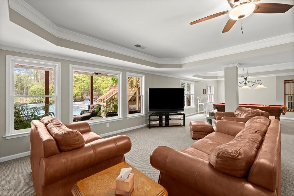 65 Oakhurst Leaf Drive