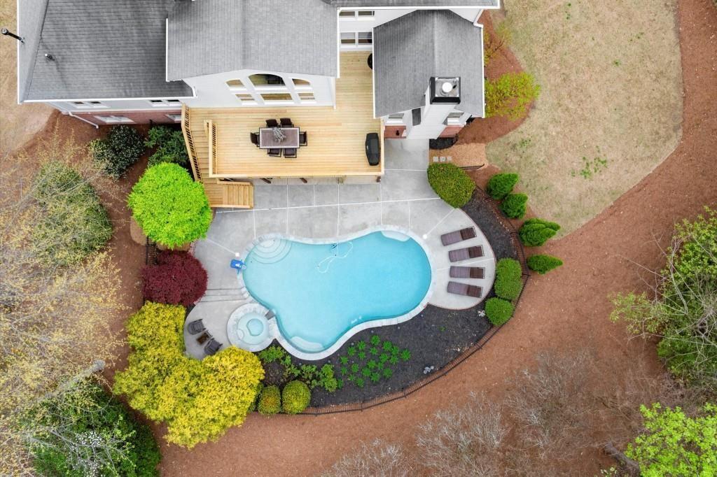 65 Oakhurst Leaf Drive