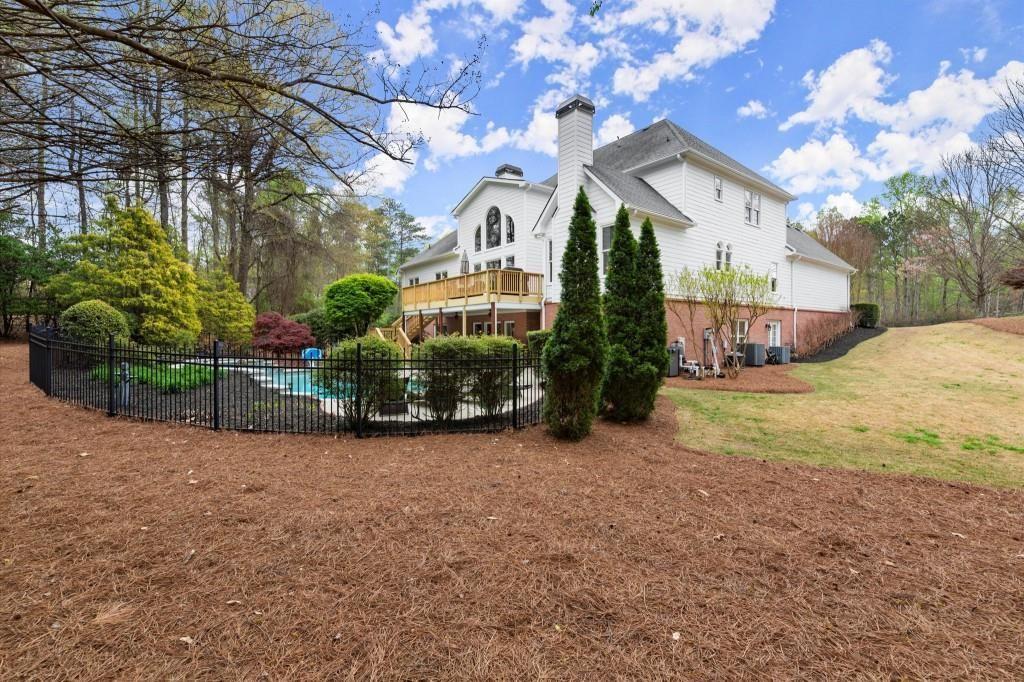 65 Oakhurst Leaf Drive