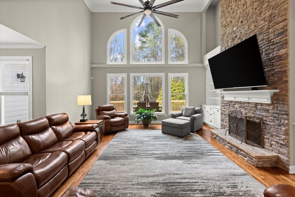 65 Oakhurst Leaf Drive