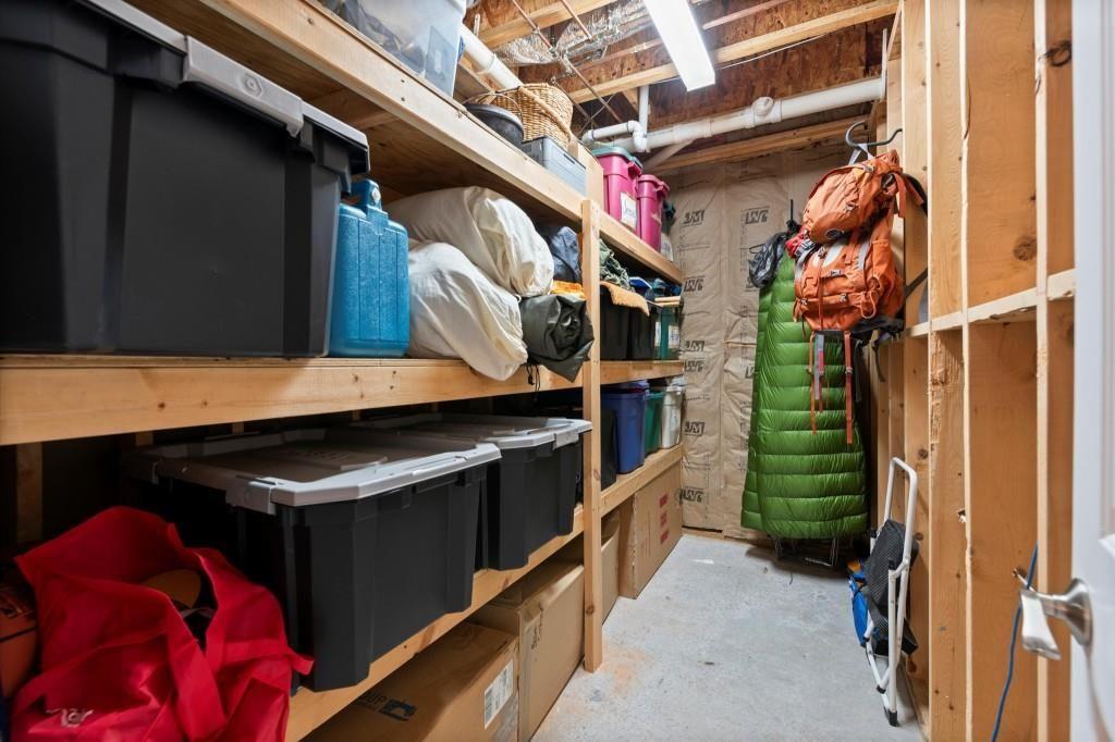 65 Oakhurst Leaf Drive