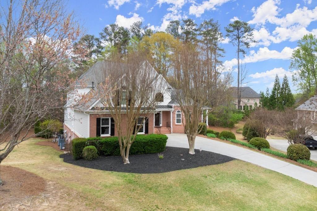 65 Oakhurst Leaf Drive