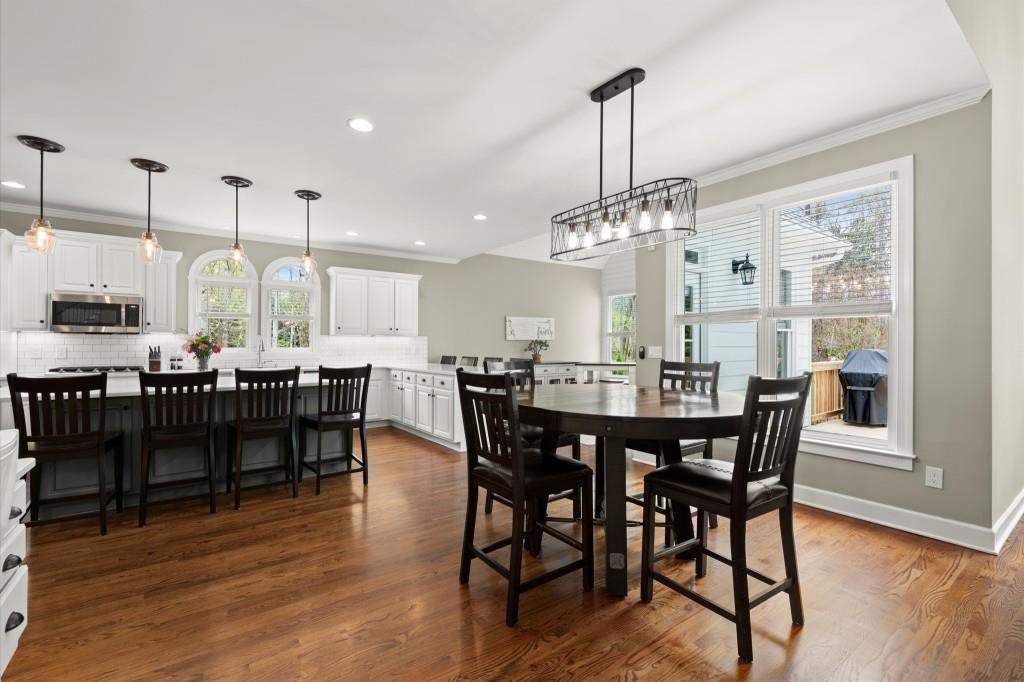 65 Oakhurst Leaf Drive