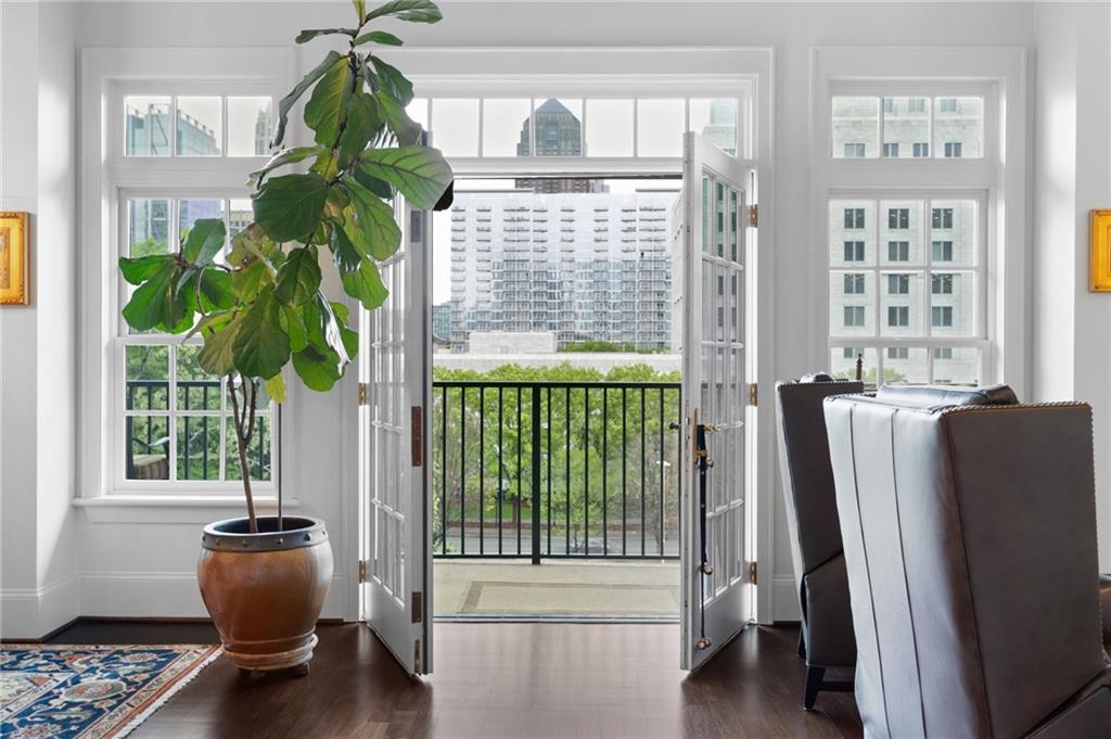 77 PEACHTREE NE Unit 507