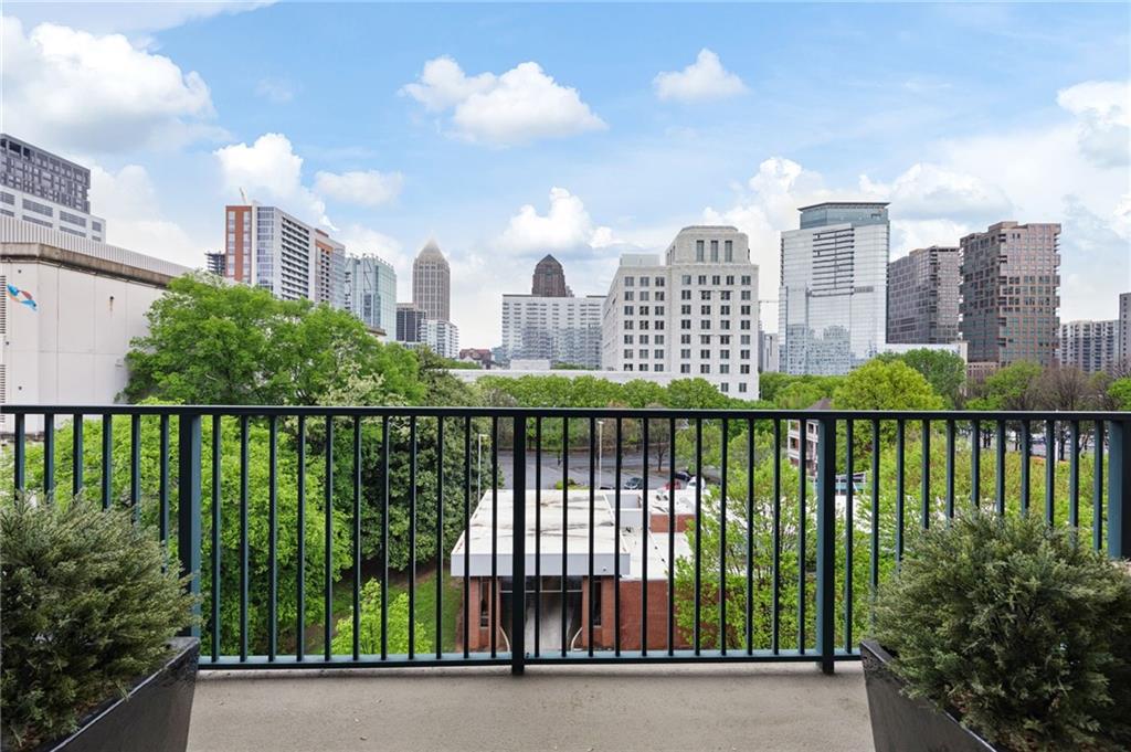 77 PEACHTREE NE Unit 507