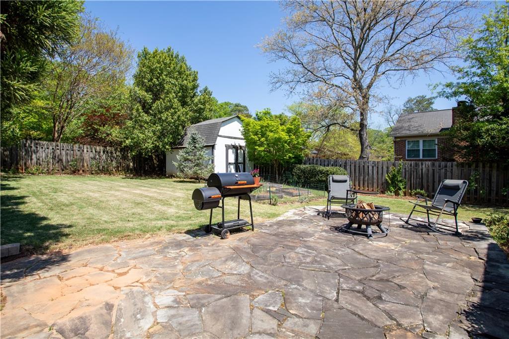 812 E Ponce De Leon Avenue