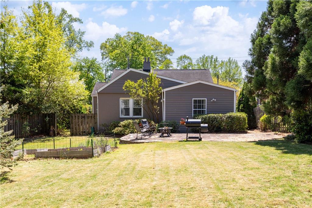 812 E Ponce De Leon Avenue