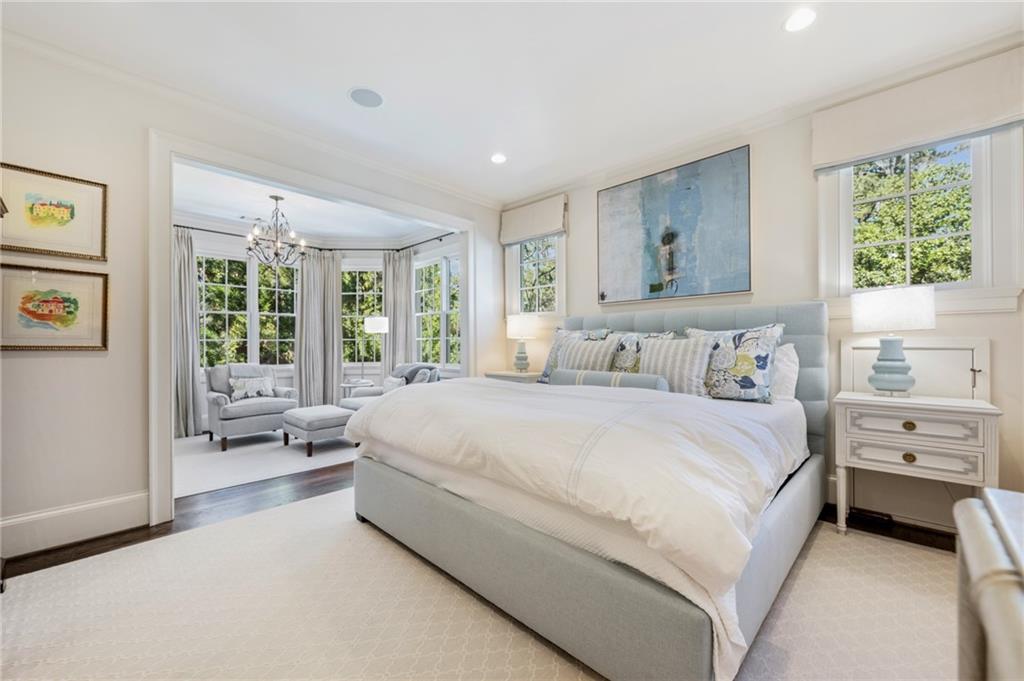 3114 Peachtree Drive NE