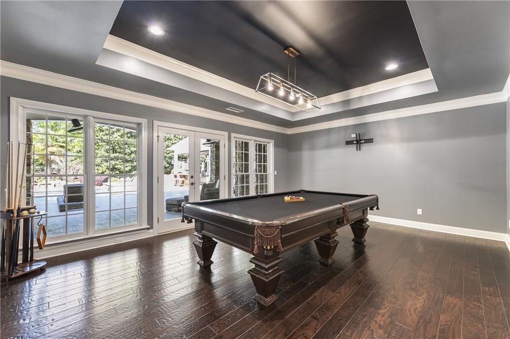 535 Laurel Oaks Lane