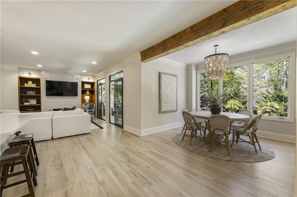 535 Laurel Oaks Lane