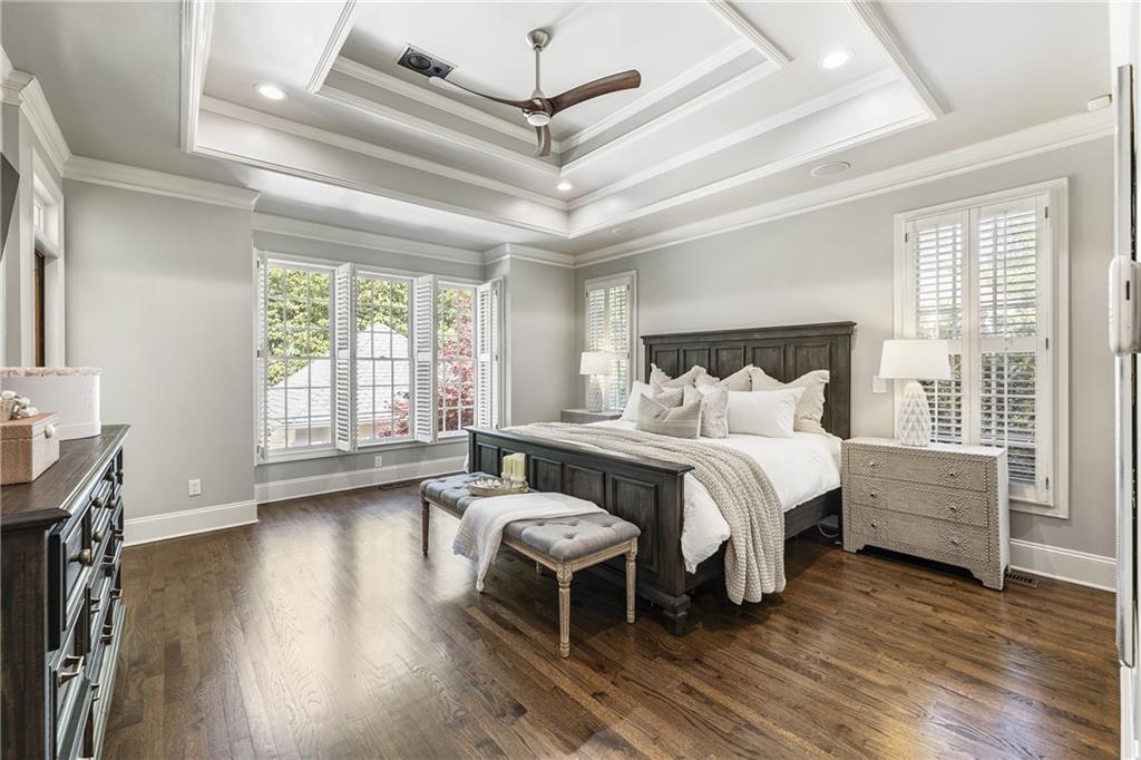 535 Laurel Oaks Lane