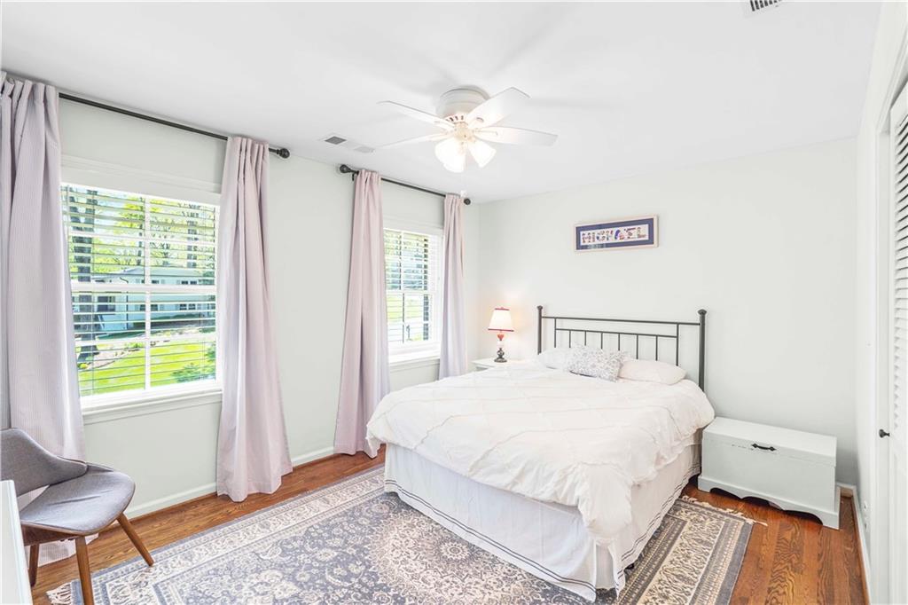 3562 Sunderland Circle NE