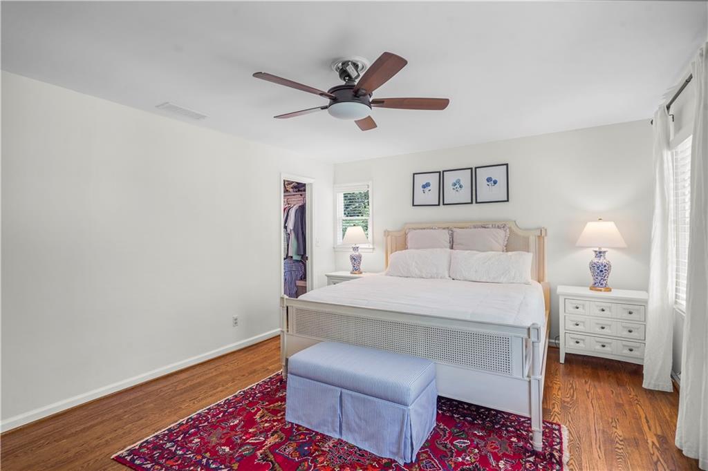 3562 Sunderland Circle NE