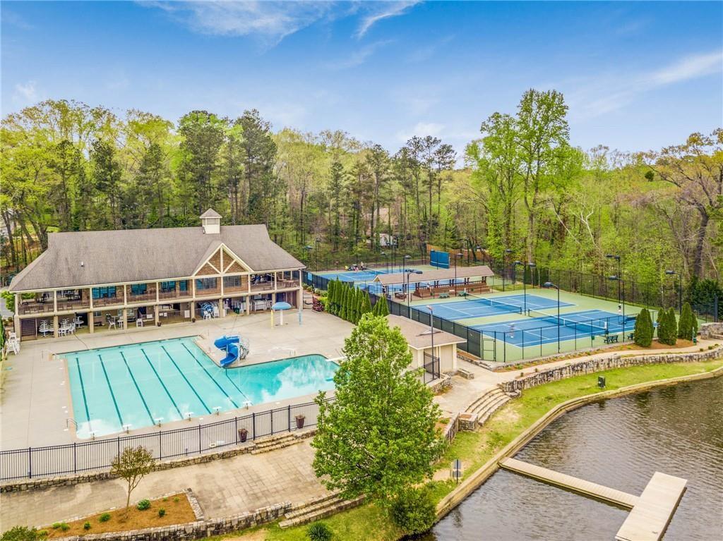 3562 Sunderland Circle NE