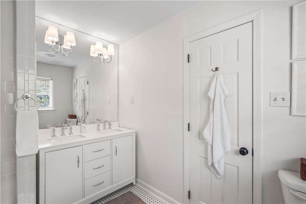 3562 Sunderland Circle NE