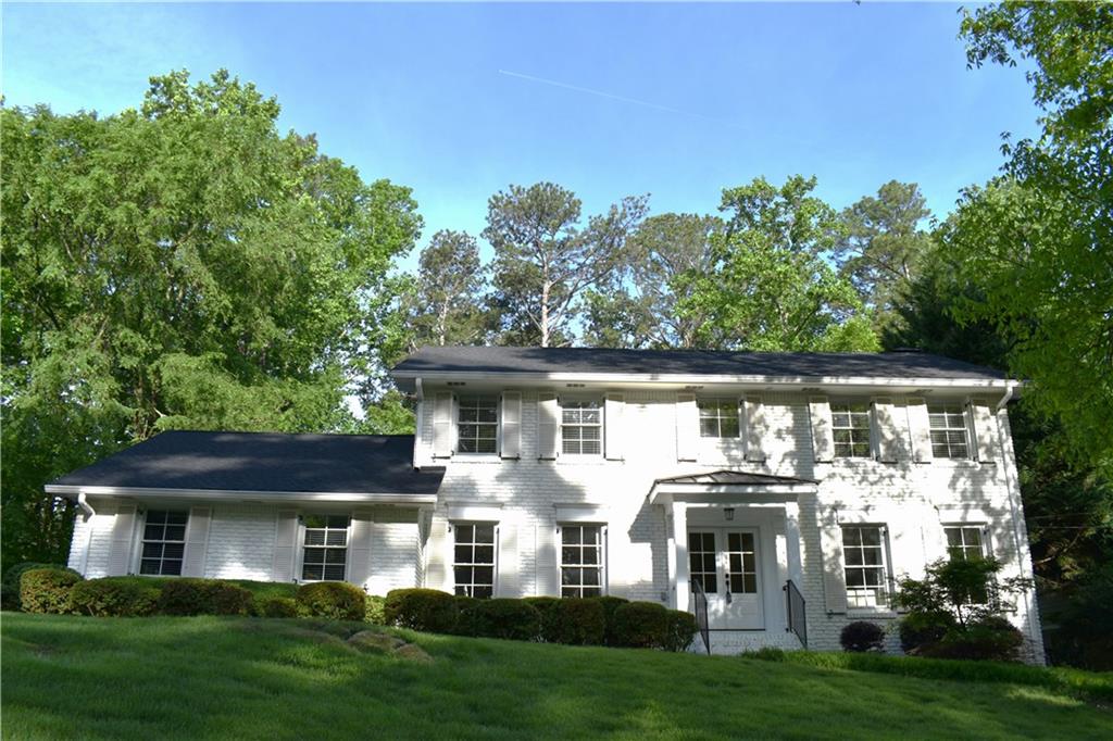 3562 Sunderland Circle NE