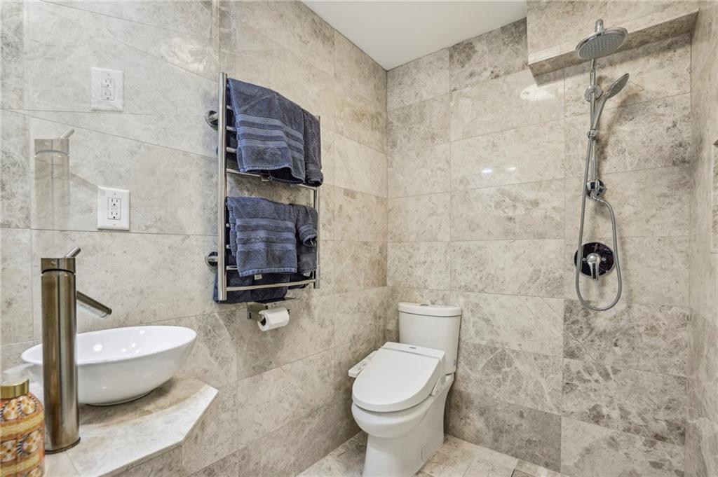 3311 Stillhouse Road SE