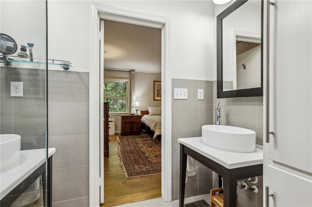 3311 Stillhouse Road SE