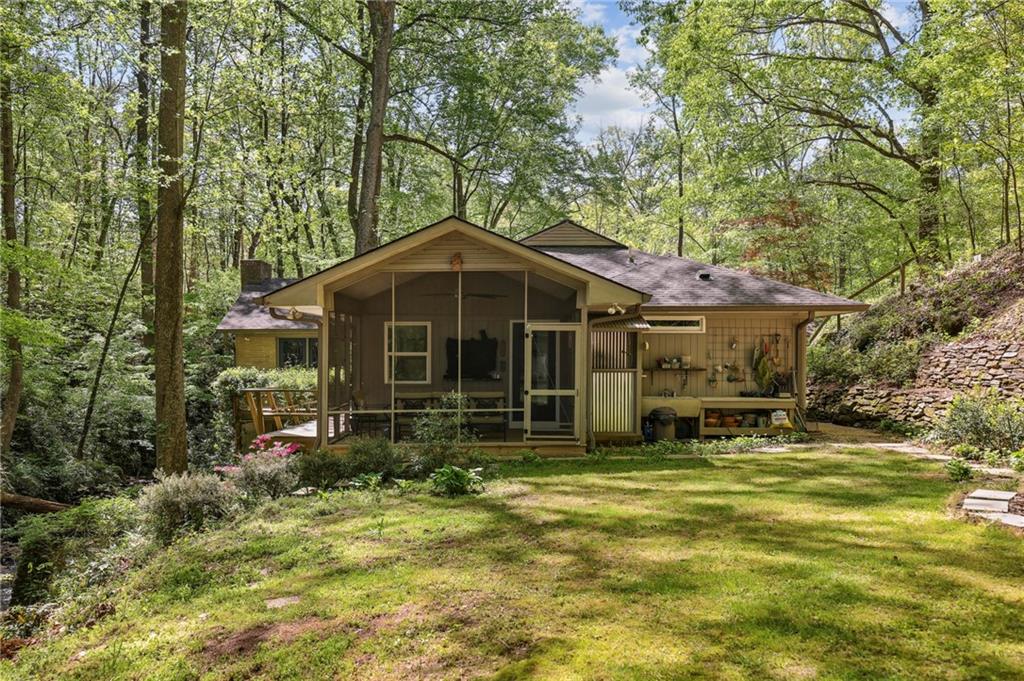 3311 Stillhouse Road SE