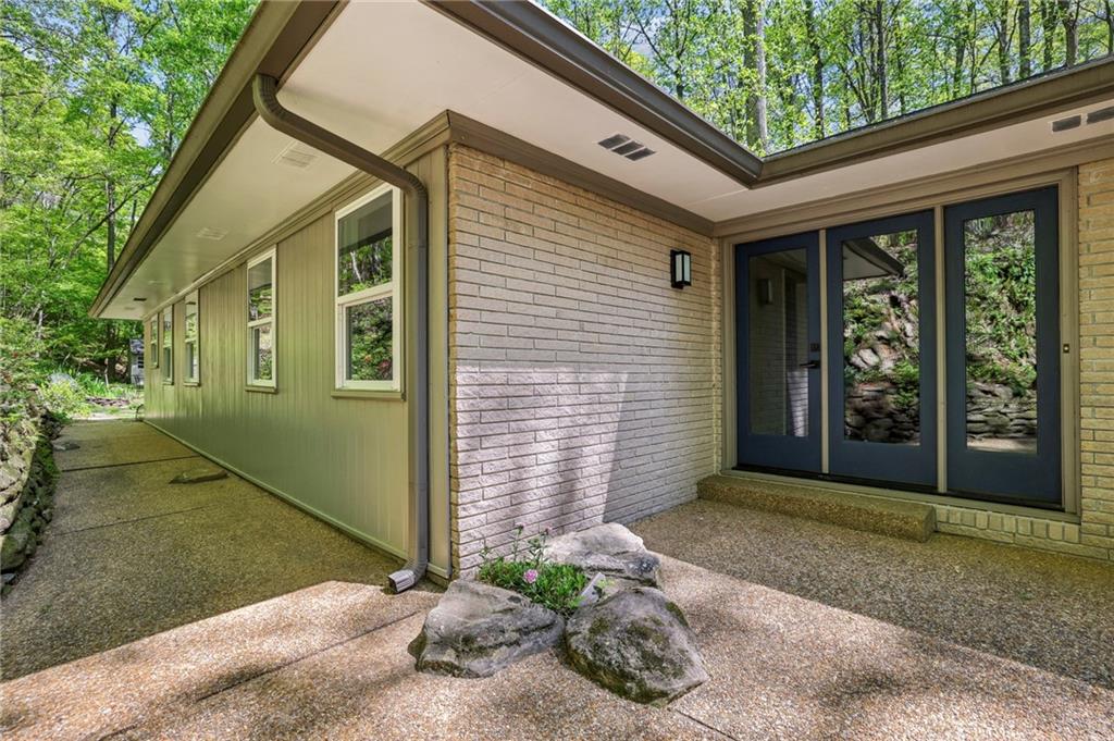 3311 Stillhouse Road SE