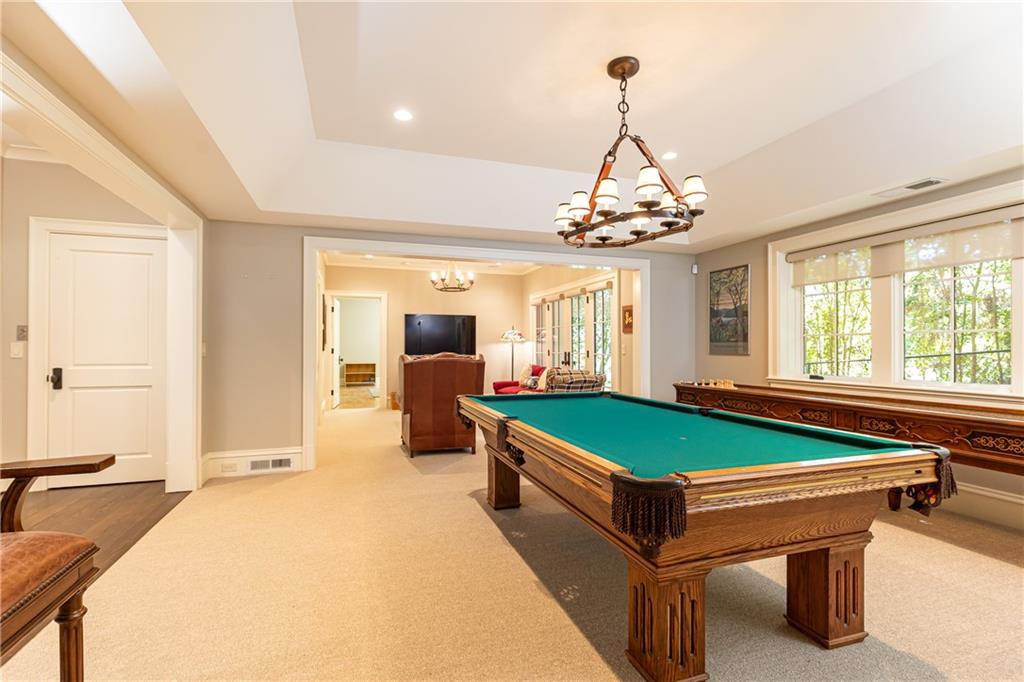 4266 Paces Ferry Road SE