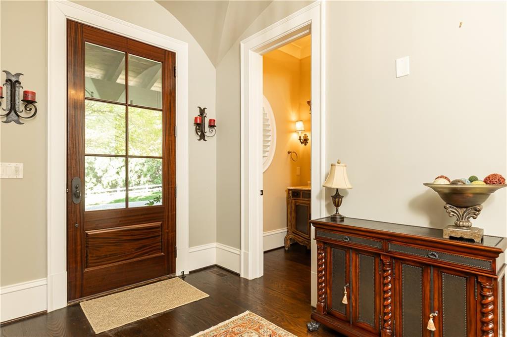 4266 Paces Ferry Road SE