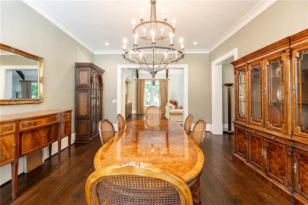 4266 Paces Ferry Road SE