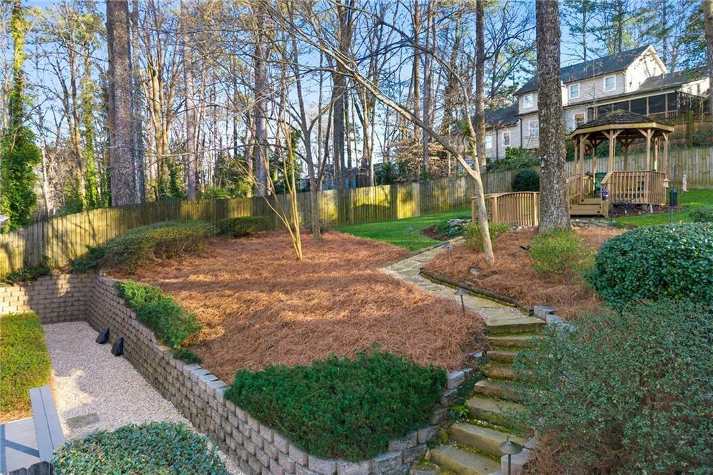 2580 Defoors Ferry Road NW