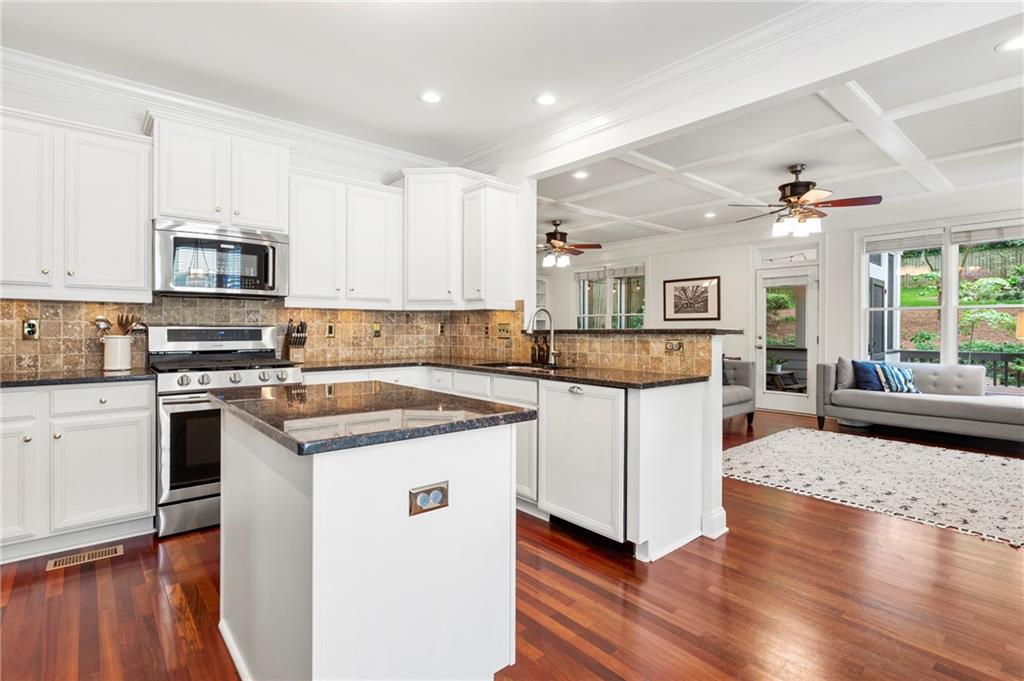 2580 Defoors Ferry Road NW