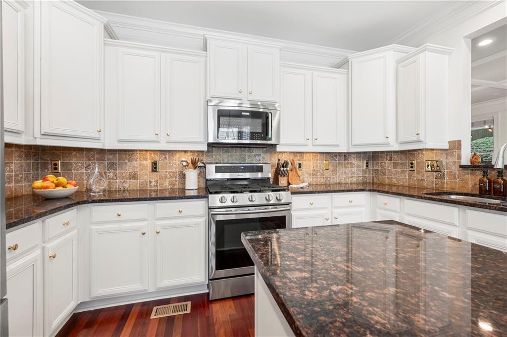 2580 Defoors Ferry Road NW