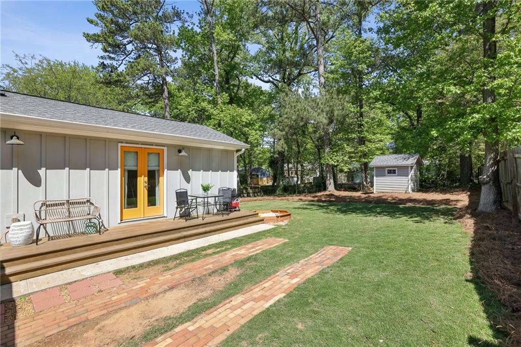 1079 Pinedale Drive SE