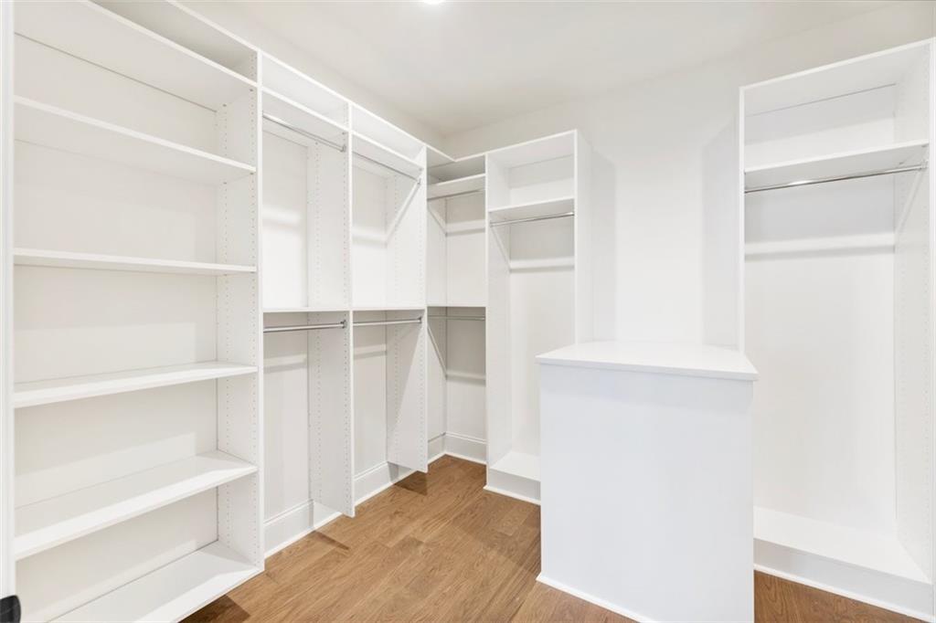125 Alcovy Terrace