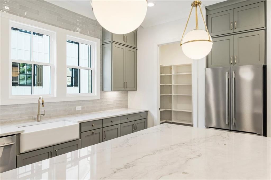 125 Alcovy Terrace