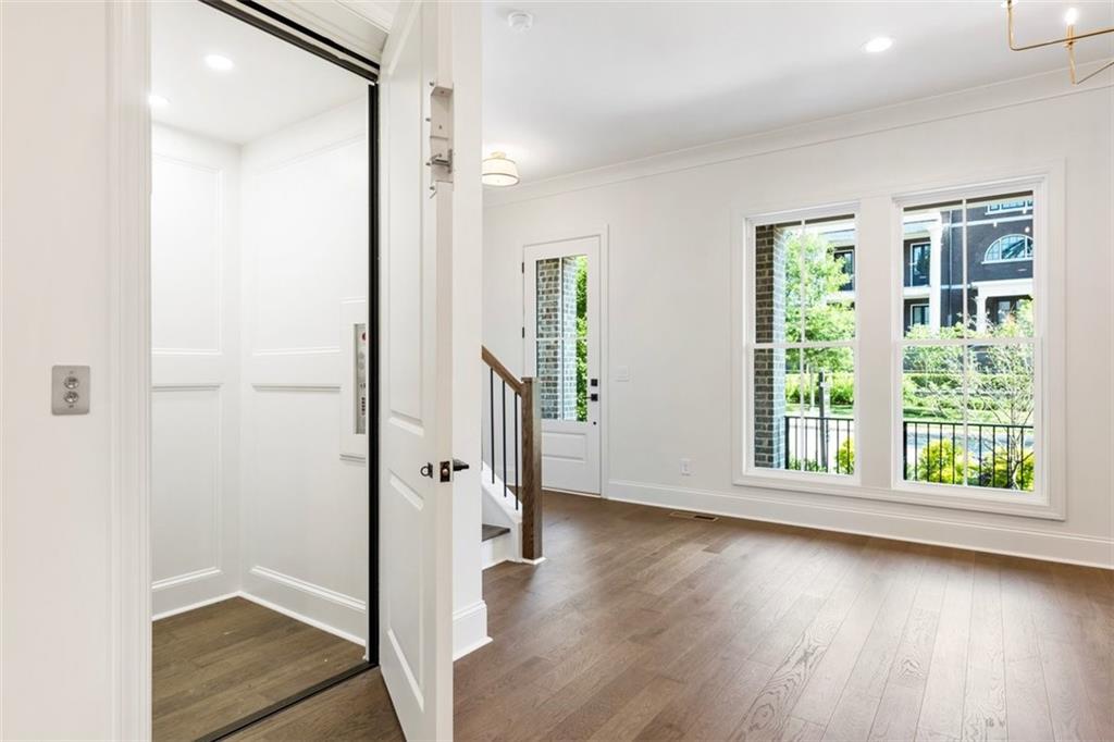 125 Alcovy Terrace