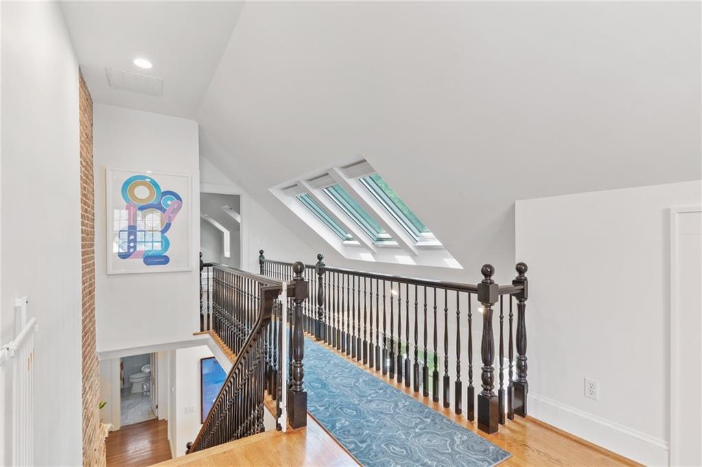 1216 Beech Valley Road NE