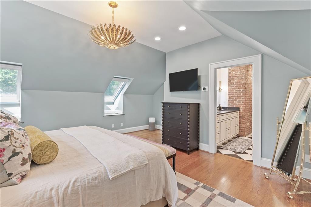 1216 Beech Valley Road NE