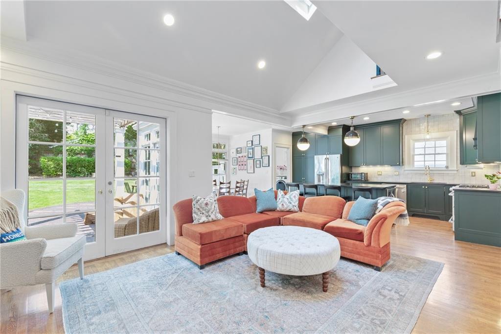 1216 Beech Valley Road NE