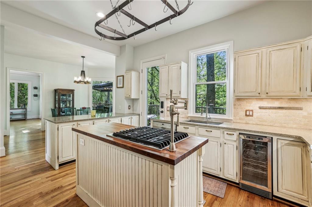 1895 Redbourne Drive