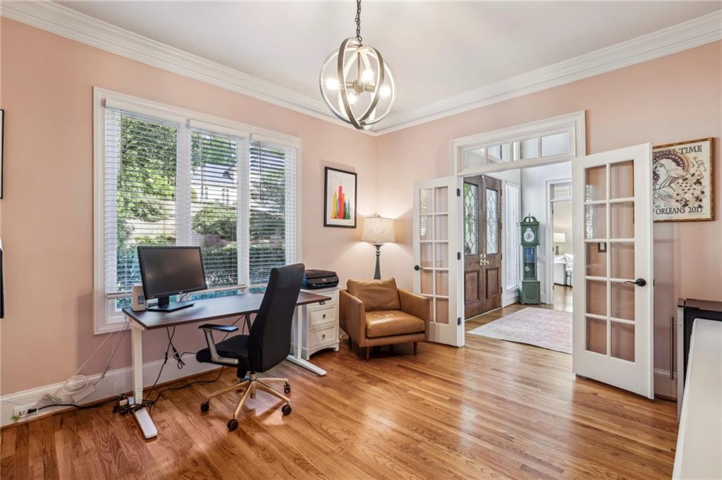 1895 Redbourne Drive