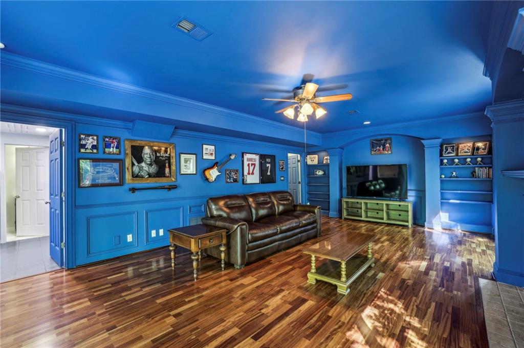 1895 Redbourne Drive