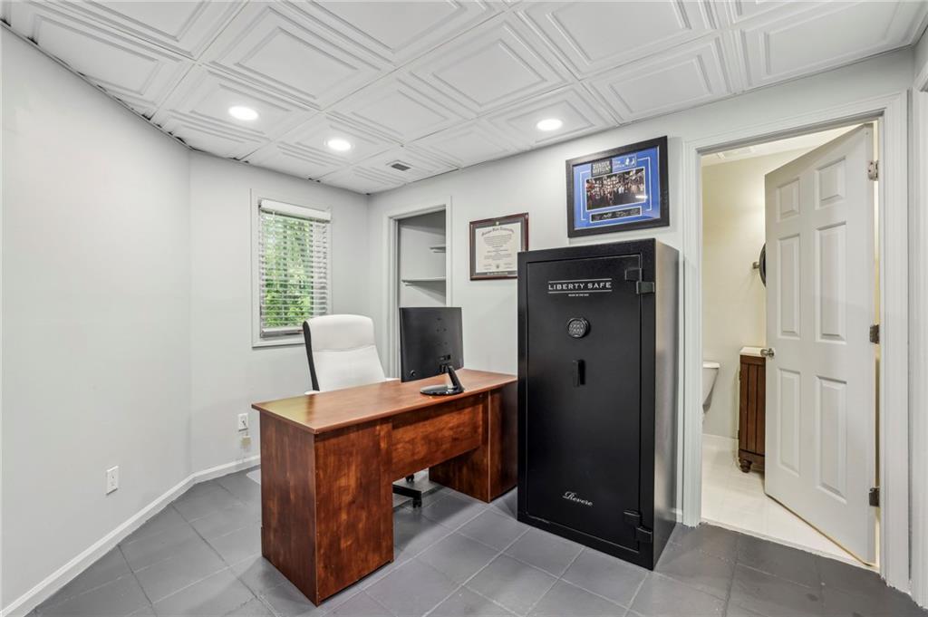 1895 Redbourne Drive