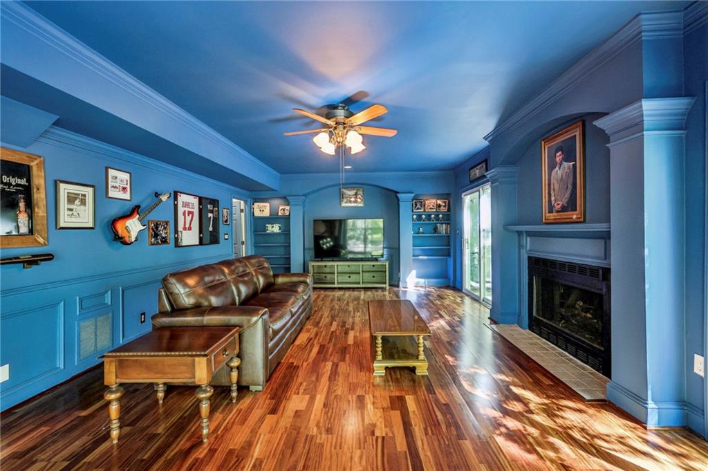 1895 Redbourne Drive