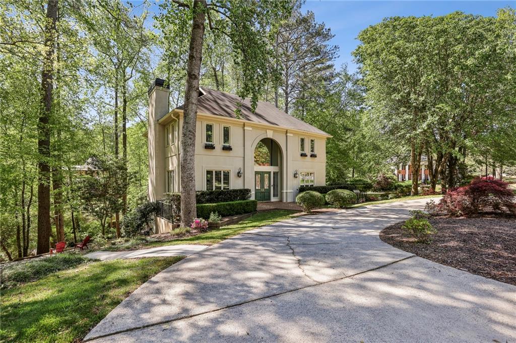 1895 Redbourne Drive