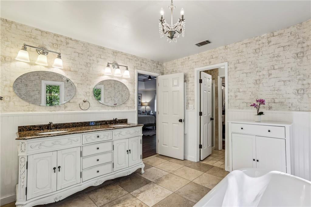 1895 Redbourne Drive