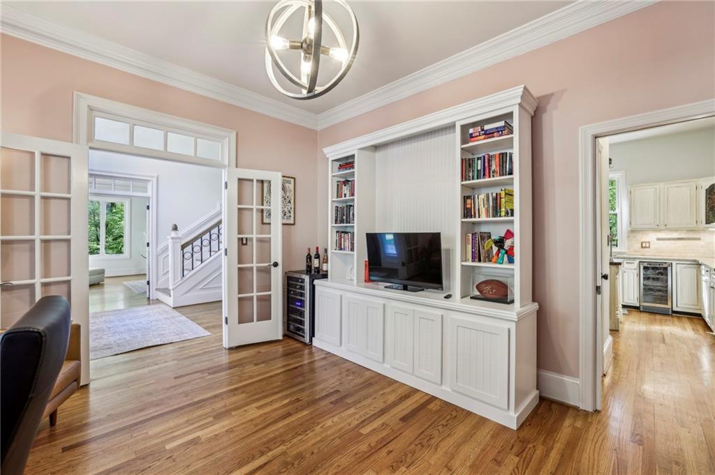 1895 Redbourne Drive