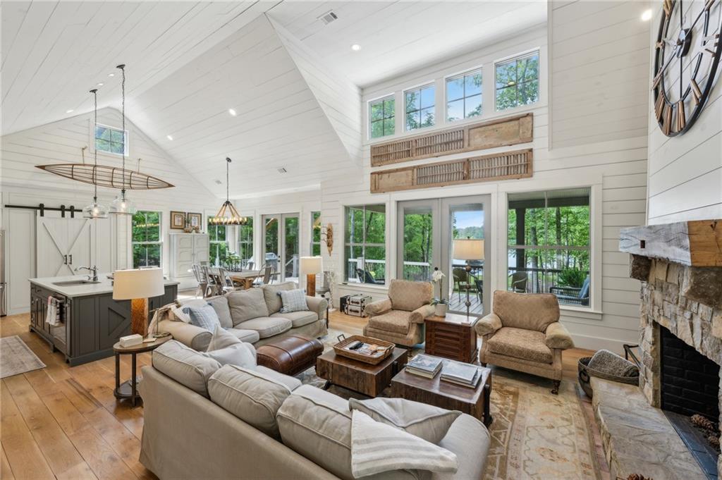 2260 Armour Bridge Road