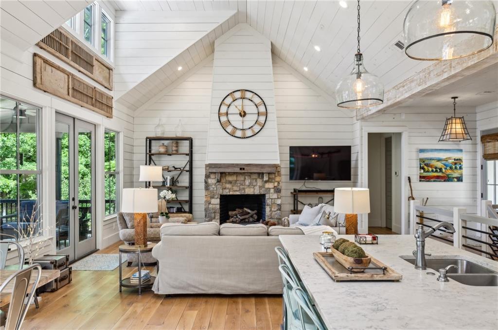 2260 Armour Bridge Road